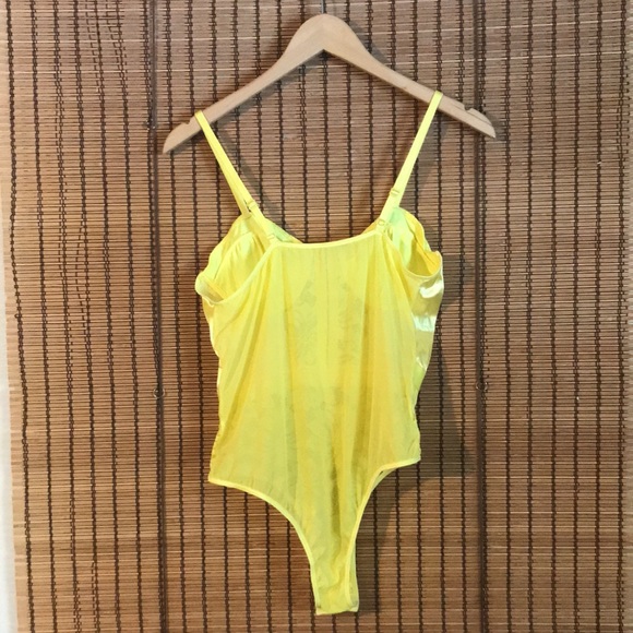Yellow Lacy Bodysuit - Picture 2 of 3
